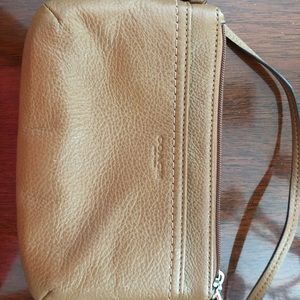 Coach wristlet, medium brown